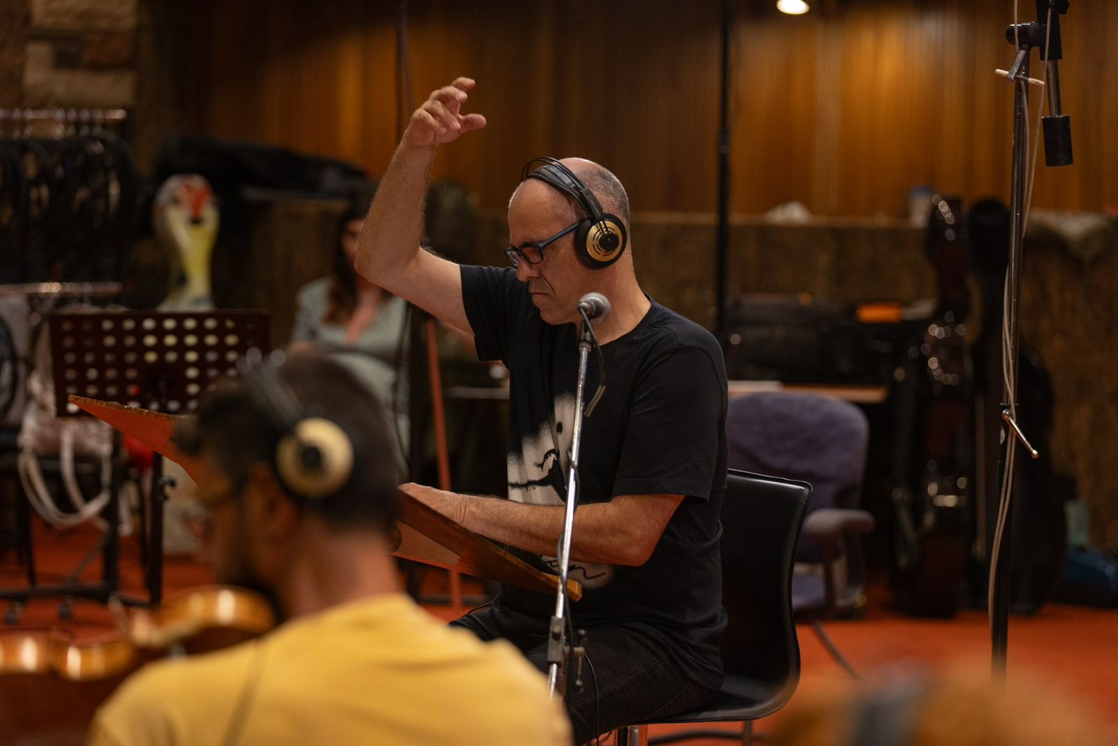 Antonis Skokos conducting in the studio
